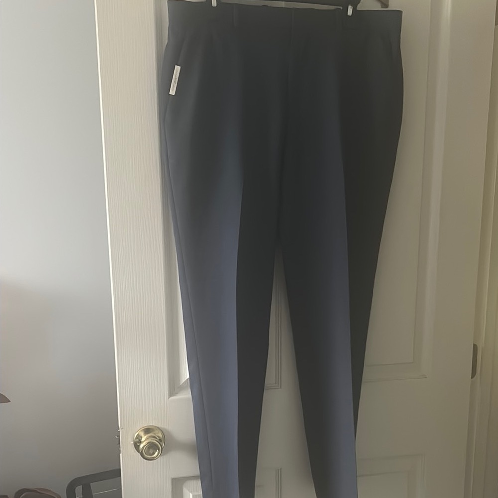Perry Ellis Portfolio Folio-Flex Comfort Waist Modern Fit Pants
